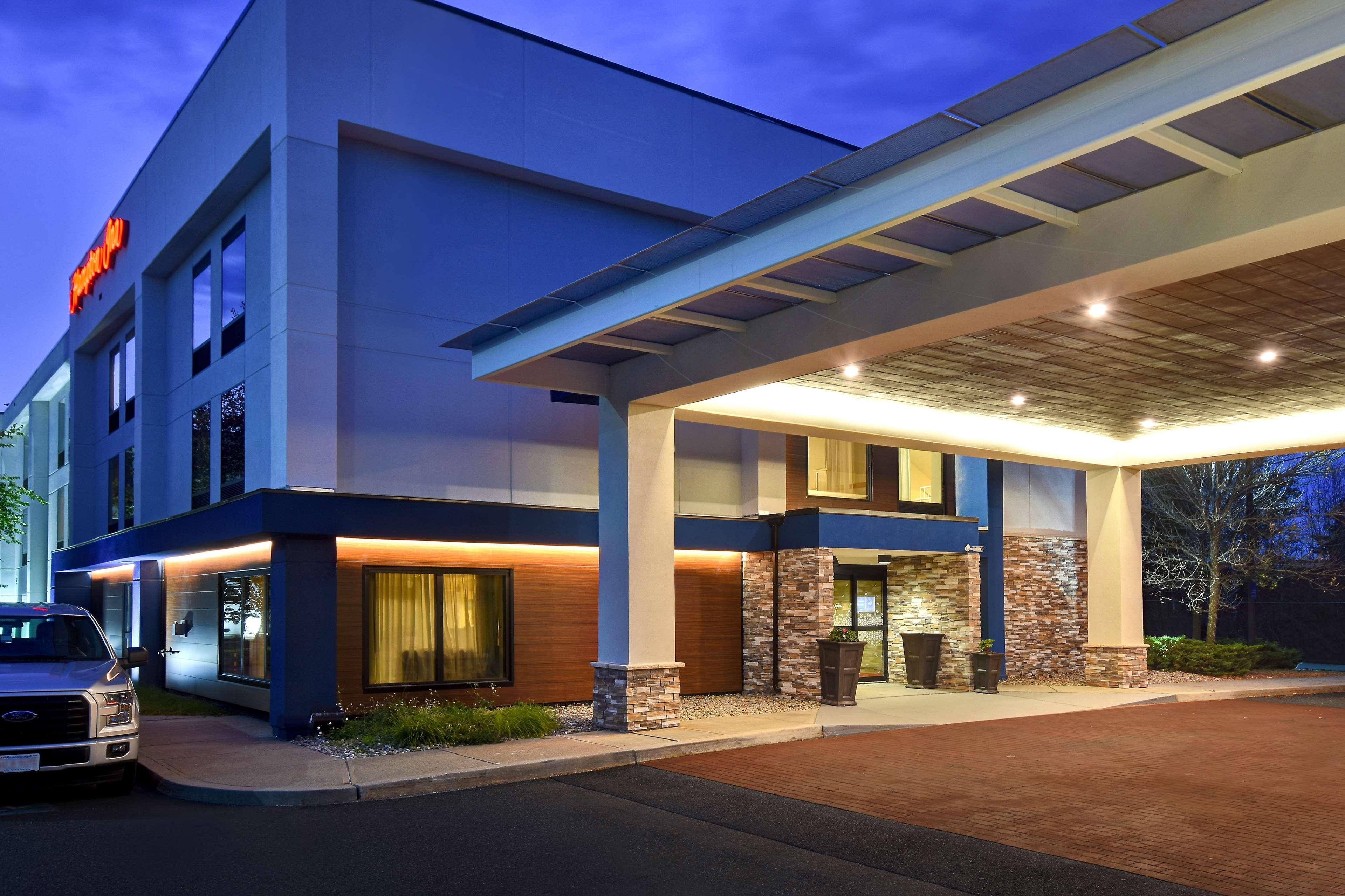 Hampton Inn Уайт-Ривер-Джанкшн Экстерьер фото