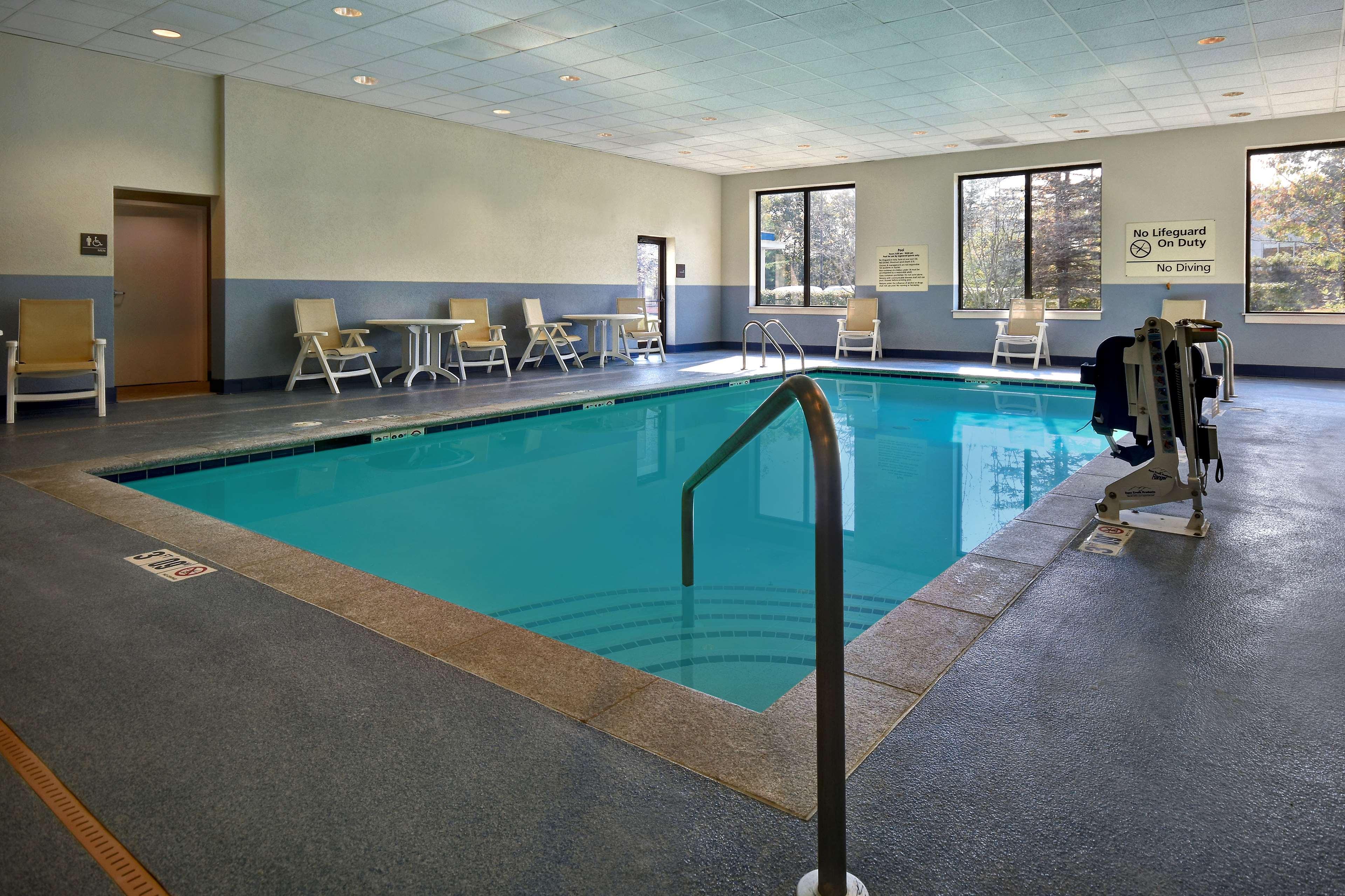 Hampton Inn Уайт-Ривер-Джанкшн Экстерьер фото